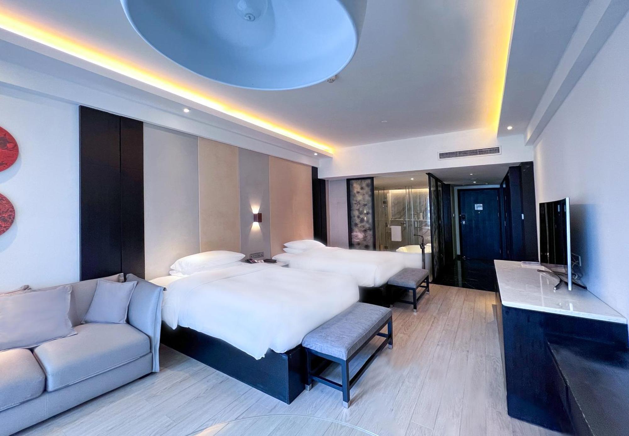 ホテル Palace Yalong Bay 三亜市