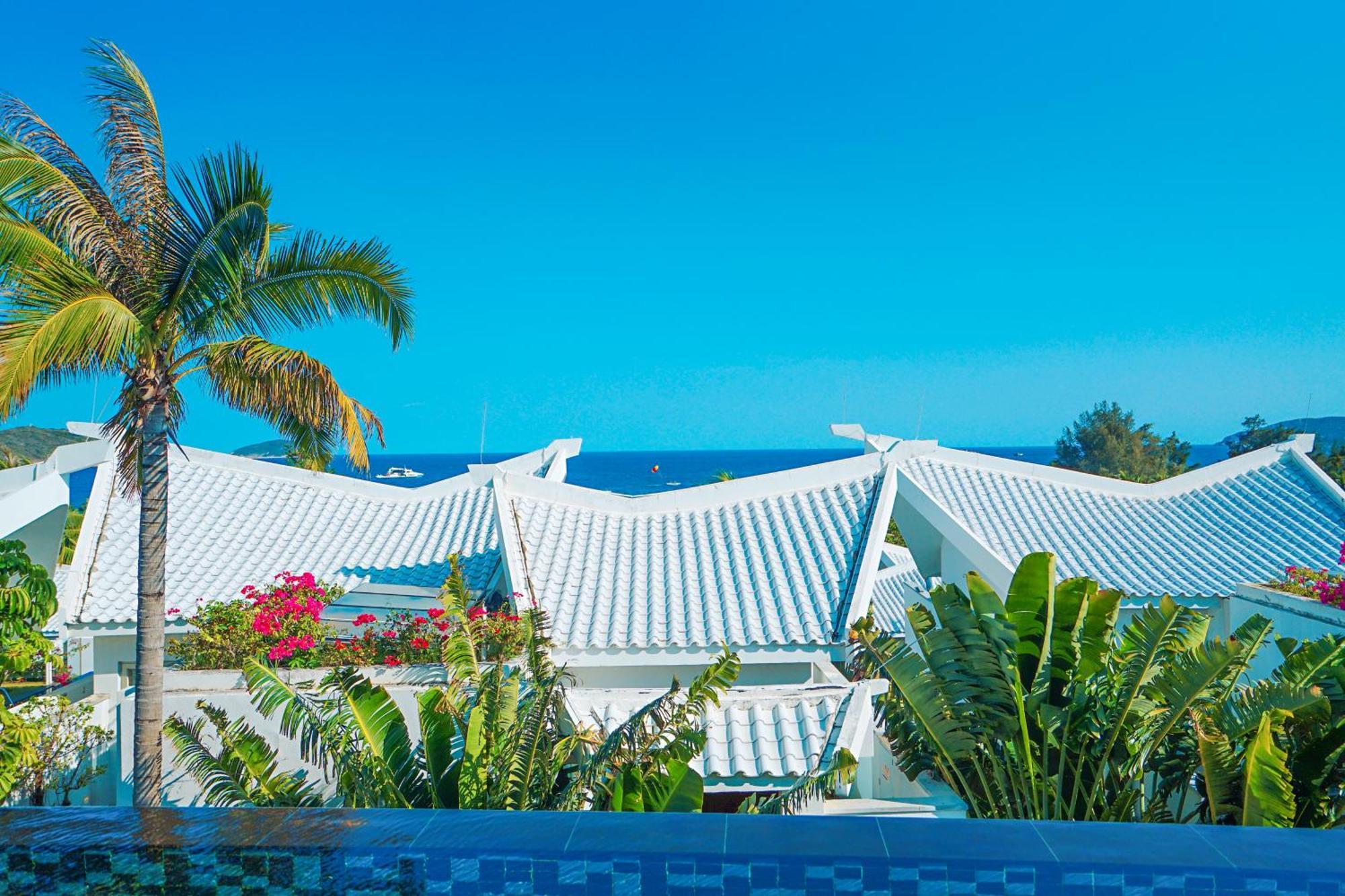 Palace Yalong Bay โรงแรม 5*