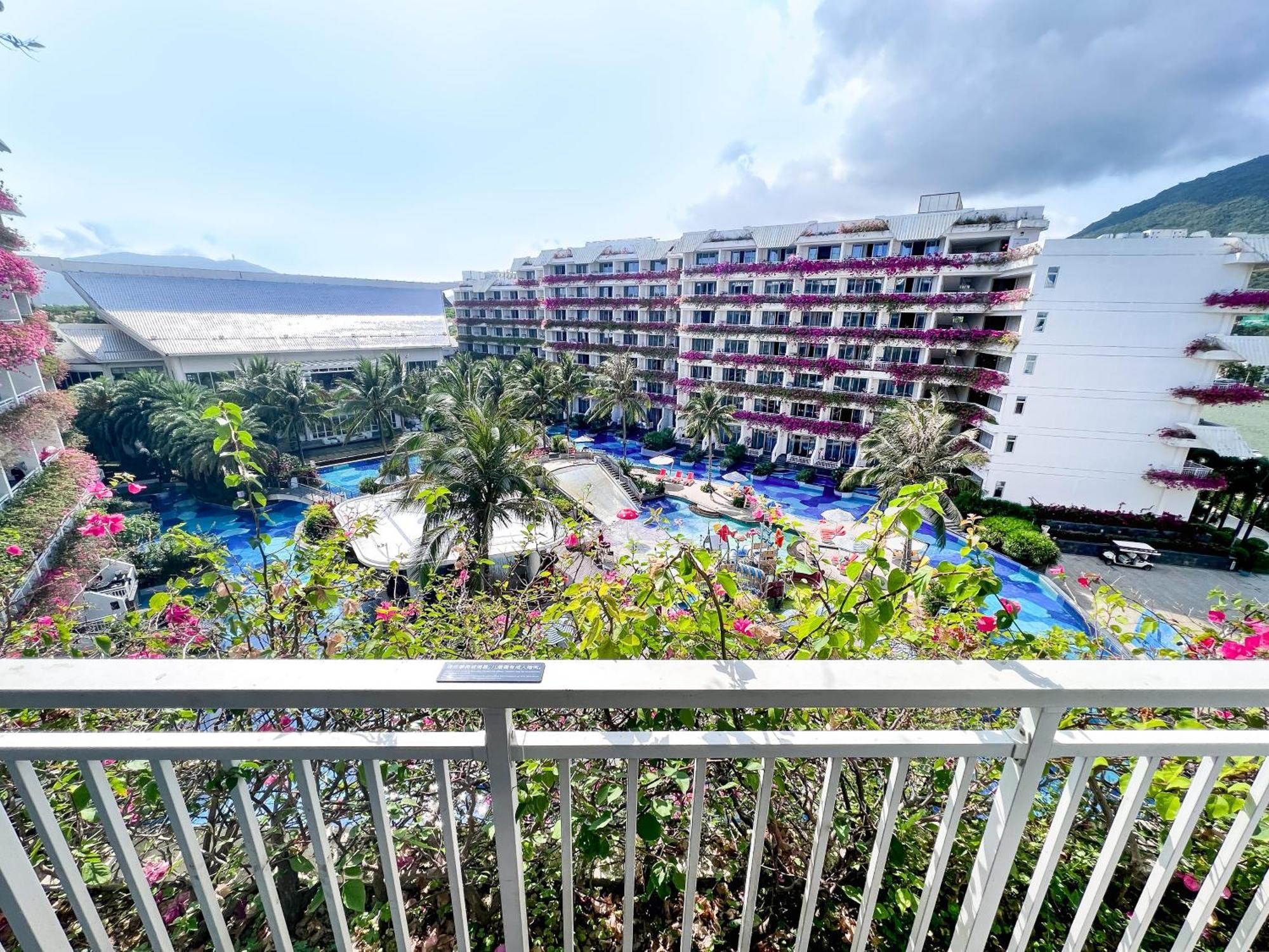 โรงแรม Palace Yalong Bay