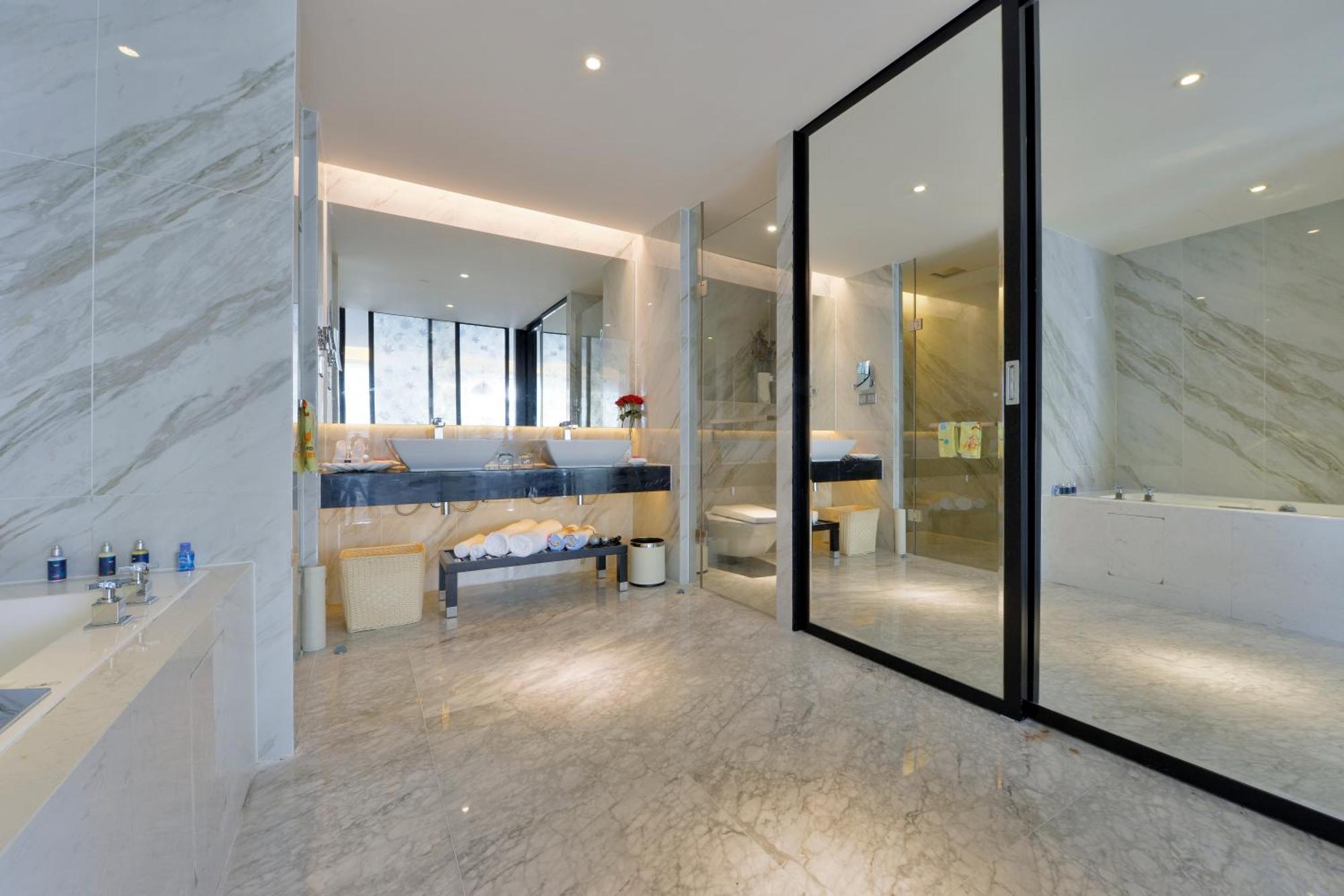 โรงแรม Palace Yalong Bay ซานย่า