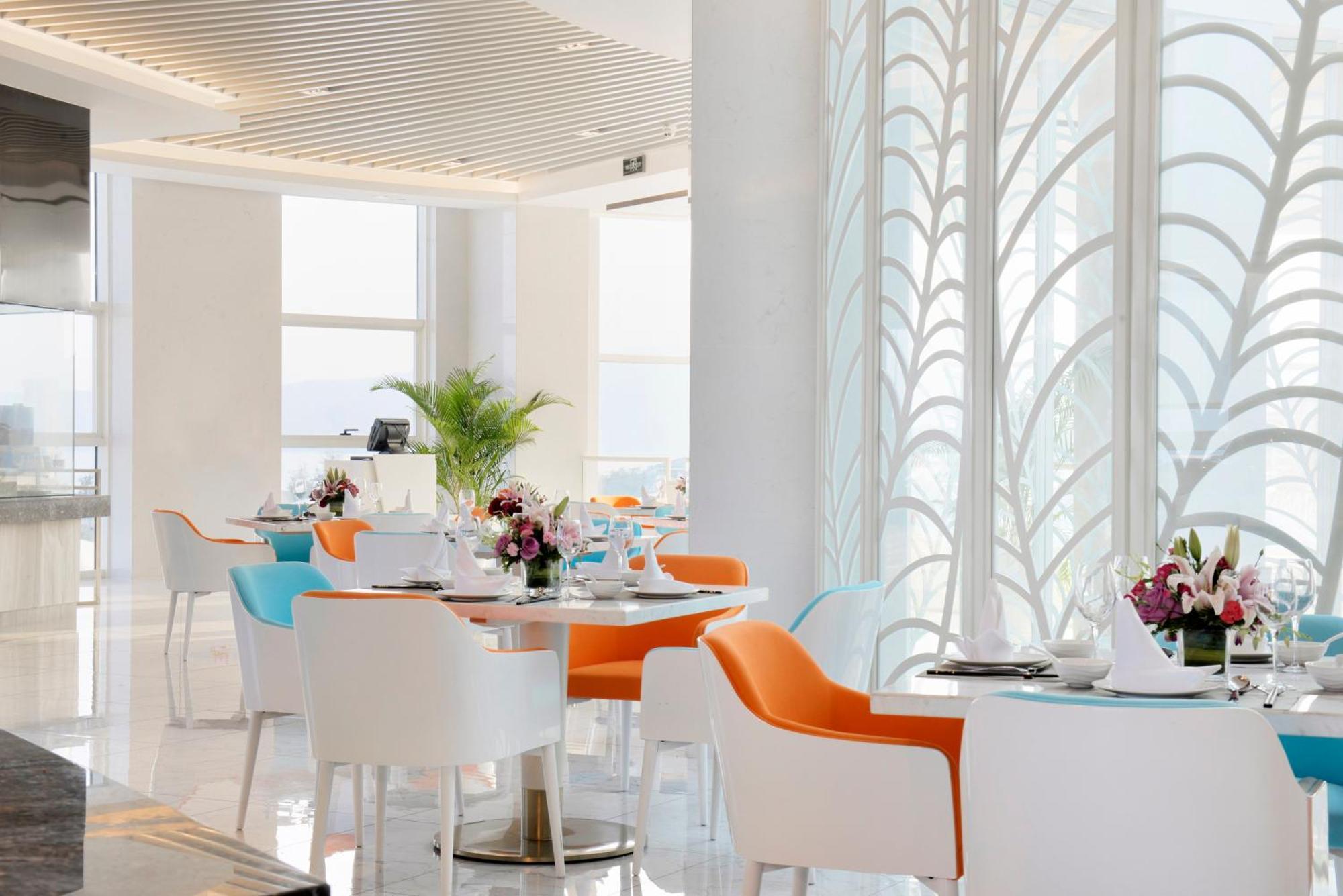Palace Yalong Bay Отель 5*